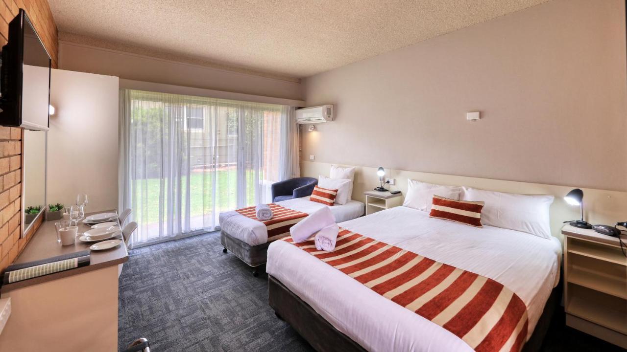 Court Street Motel พาร์กส์ ภายนอก รูปภาพ